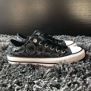 rose converse sneakers